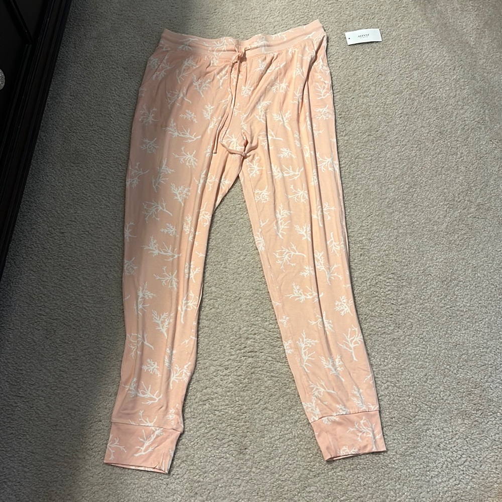 Medium Ladies Alfani Light Coral peach lounge sleep pants